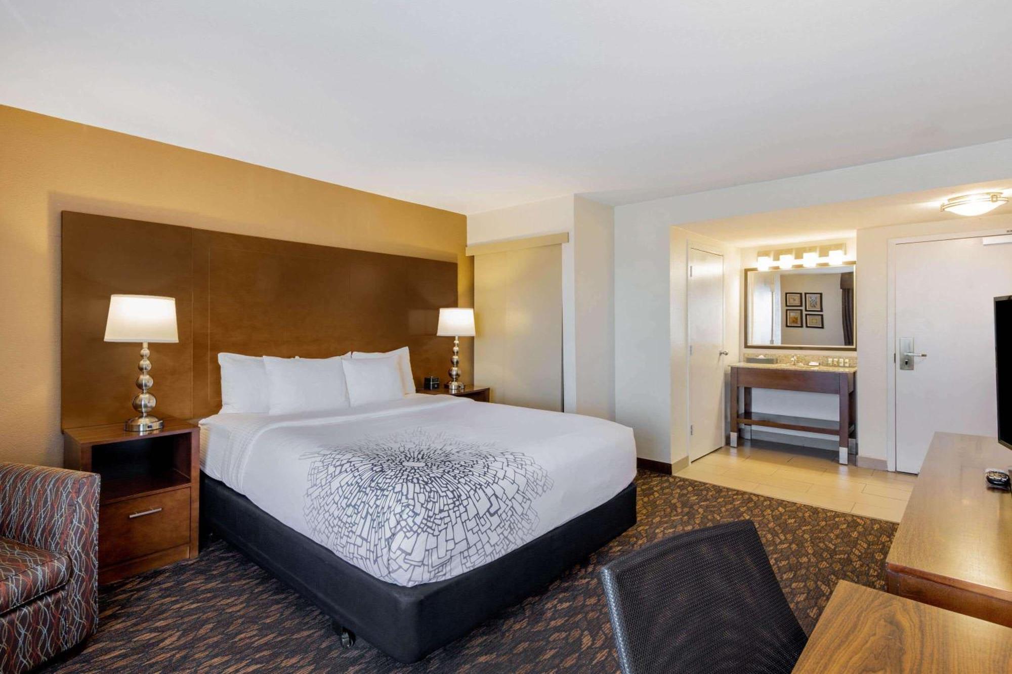 La Quinta By Wyndham Oakland - Hayward Hotell Eksteriør bilde