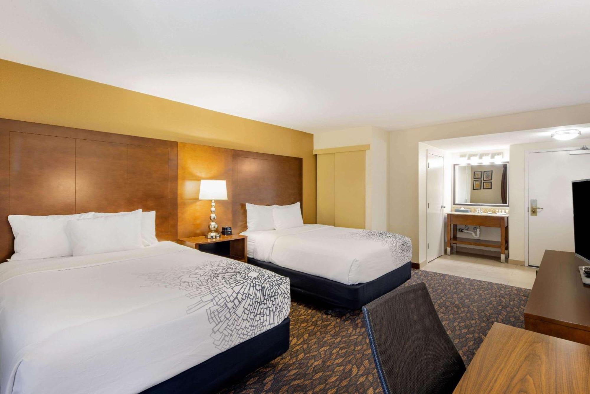 La Quinta By Wyndham Oakland - Hayward Hotell Eksteriør bilde